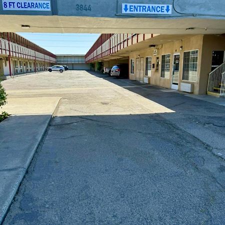 Regency Inn Fresno Exterior foto